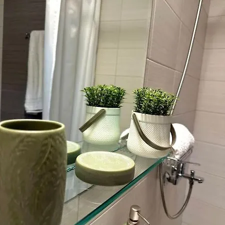 Apartamento Eleni's Near The Airport *